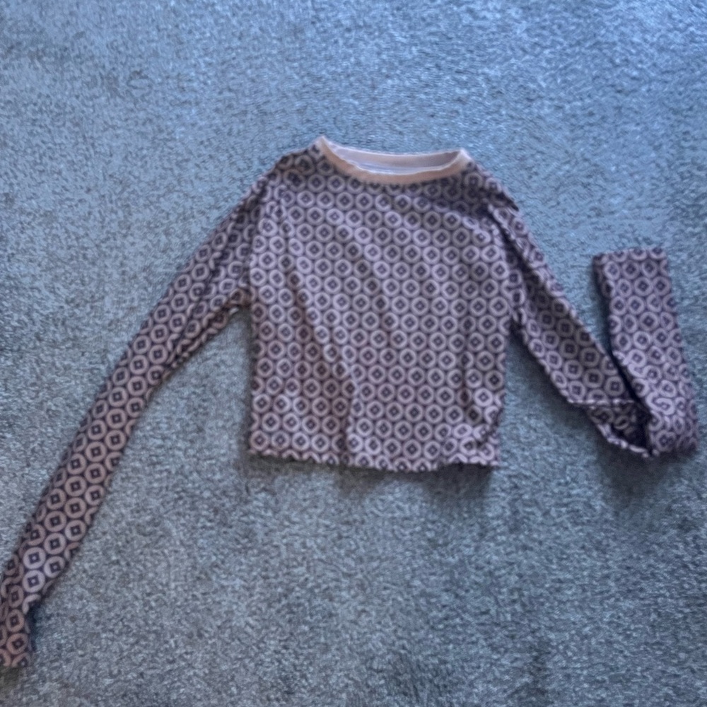 Geometric Patterned Two-Piece Set - Picture 2 of 3